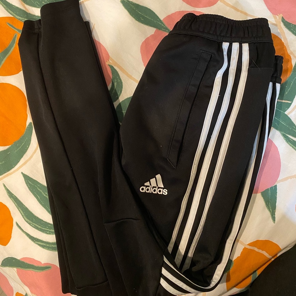 little girls adidas joggers!